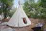 Campsite France Loire Atlantique : hébergement insolite en tipi sur un grand terrain de camping arboré en loire atlantique
